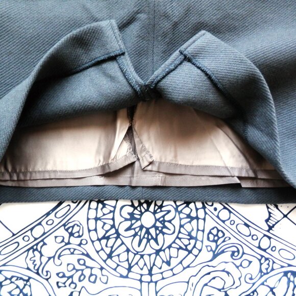 MaxMara || Tweed Wool Pencil Skirt - Picture 6 of 8